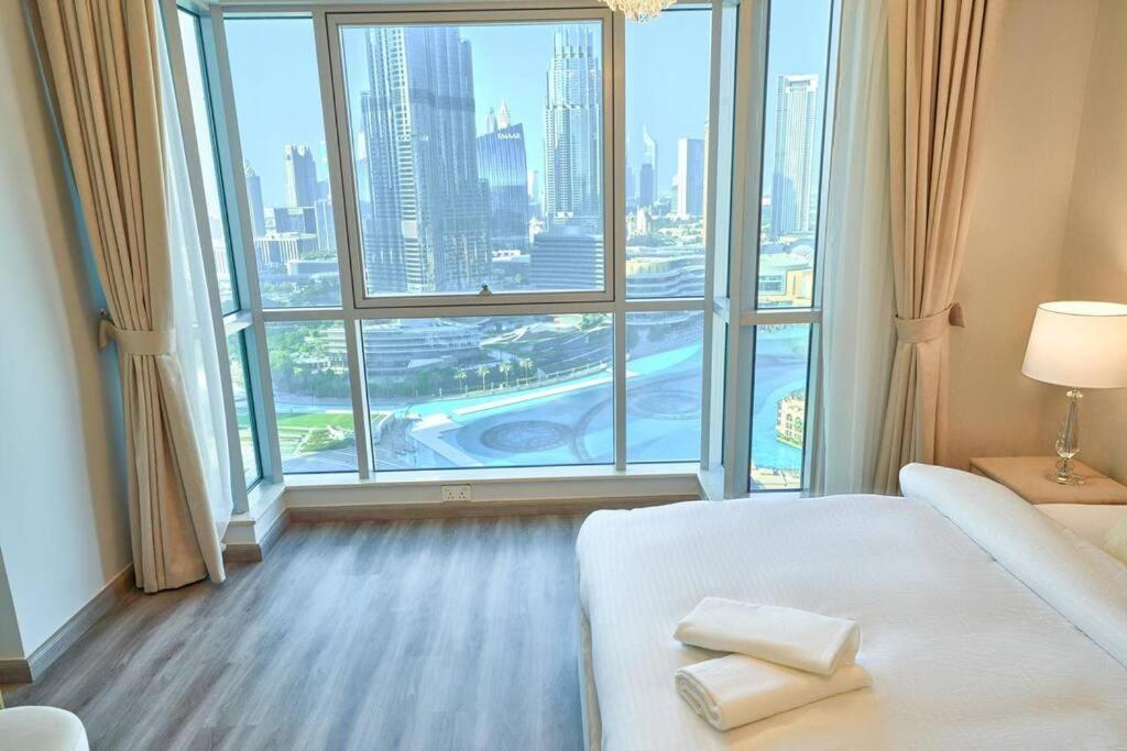 Apartament Magnificent Luxury 3Br With Amazing Burj & Fountain View Dubaj Zewnętrze zdjęcie